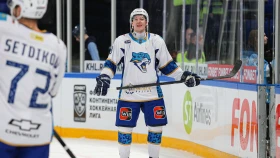 «Барыс» упустил возможность подняться с последнего места