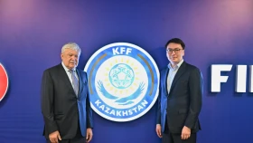 Вице-президент ФИФА посетил офис КФФ