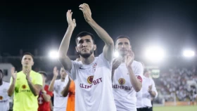 Дубль российского нападающего принес «Актобе» выездную победу в первом туре OLIMPBET-чемпионата Казахстана