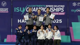 Этническая казашка из Китая стала чемпионкой «Турнира четырех континентов» по конькобежному спорту