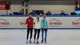 Казахстанец завоевал бронзовую медаль этапа Кубка мира по шорт-треку среди юниоров