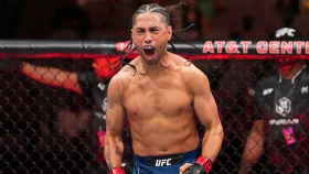 Соперник Алмабаева в UFC не сделал вес