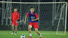 Қазақстандық футболшының клубы Өзбекстан Кубогында жеңіске жетсе, әр ойыншыға автокөлік сыйлауға уәде берді