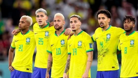 Бразилия Перу қақпасына төрт жауапсыз доп соқты (виедо)