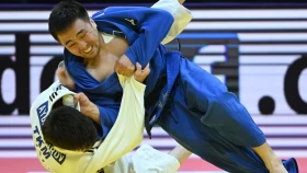 Париждегі Grand Slam: Сметов пен Қырғызбаев ірі жарыста бақ сынайды