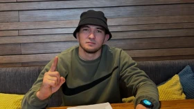 Казахстанский боец подписал контракт с лигой из Кувейта