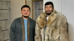 Олимпиада жүлдегері Демеу Жадыраевқа ерекше сыйлық тарту етілді