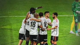 «Бешикташ» одержал первую победу в новом сезоне Суперлиги (видео)