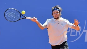 Теннисші Александр Бублик қазақстандық дербиде жеңіске жетіп, Австриядағы турнирдің жартылай финалына өтті