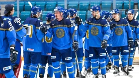 Сборная Казахстана стартовала с разгромной победы на Азиаде в Китае