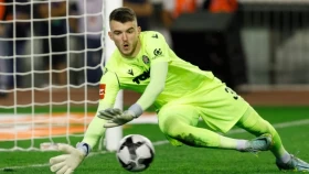 «Ордабасы» жарты миллионға қақпашыны сатып алады