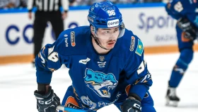 «Барыс» Әлихан Әсетовпен келісімшартты ұзартты