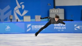 Шайдоров қысқа бағдарламадан кейін Әлем чемпионатында үшінші орында тұр