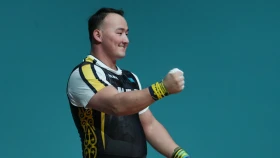 Зілтемірші Нұрғиса Әділетұлы әлем рекордшысын жеңіп, алтын медальға ие болды