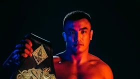 Олжас Абзалиев NAIZA лигасының чемпиондық атағын қорғады