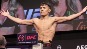 Казах из Китая встретится с мексиканцем в UFC
