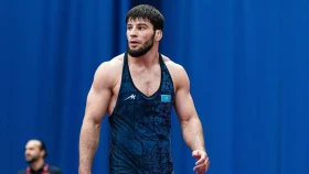 Казахстанец вышел в финал ЧМ по борьбе