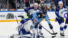 Андрей Шутов: Проиграли много матчей прямым конкурентам, этих очков и не хватило