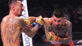 Илия Топурия америкалық файтерді ауыр нокаутқа жіберді