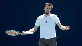 Бублик вышел в 1/8 финала турнира ATP 500