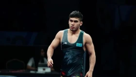 Кто представит Казахстан в первый день молодежного чемпионата мира по борьбе