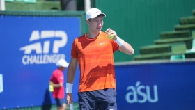 Бейбит Жукаев выиграл «казахстанское дерби» на ATP Challenger 50 в Астане