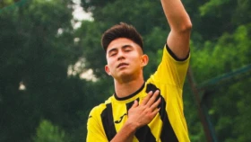 Дастан Сатпаев официально стал игроком «Челси»