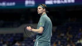 Александр Бублик вышел в третий круг турнира ATP 1000 в Шанхае
