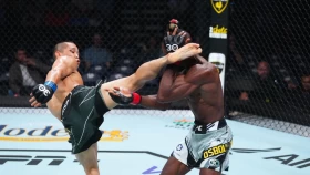 Асу Алмабаев Вергарамен жекпе-жек туралы: Уақытынан бұрын жеңбеді деген сұрақ туындамаса, бапкерлердің қойған жоспарын орындадым