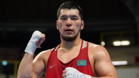 Казахстан с нокдауном выиграл бой за лицензию на Олимпиаду-2024 в боксе