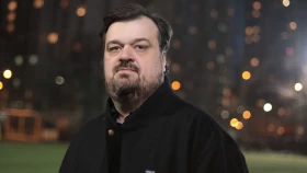 Танымал комментатор Василий Уткин 52 жасында қайтыс болды