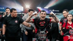 Бекзат Жасия оформил очередную победу на турнире Alash Pride 117 (видео)