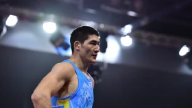 Турсынов пробился в полуфинал Чемпионата Азии