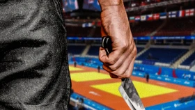 «Ударили ножом в область сердца». В Алматы напали на казахстанского дзюдоиста Дамира Исаханова