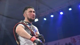 Казбек Сагын о бое Рахмонов – Гэрри: Шавкат закрыл вопросы по своему кардио