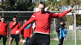 Защитник «Кайсара» Юденков: В Казахстане закрытый, силовой футбол