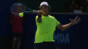 Казахстанцы продолжают успешное выступление на домашнем турнире