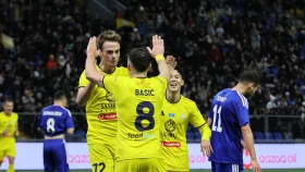 «Астана» начала сезон с победы (видео)