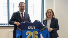 Қазақ ұлттық спорт университеті мен ҚФХ ынтымақтастық туралы меморандумға қол қойды