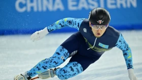 Стартовал отборочный чемпионат Казахстана по шорт-треку