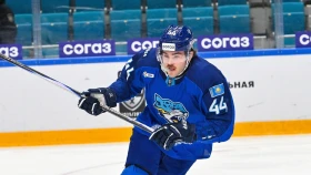 Барыс продлил контракт с американским защитником