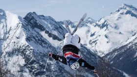 Анна Городко вошла в десятку лучших на этапе Кубка мира по фристайл-могулу