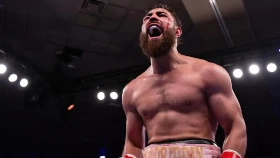 «Құлағын жұлып, мойнын тістеймін»: Садриддин Ахмедов Канеломен жекпе-жек туралы