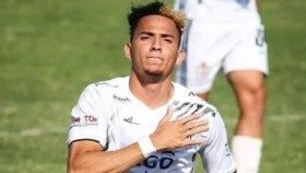 Эдарлин Рейес Уренья официально покинул «Елимай»