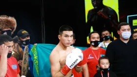 Нурмаганбет получил новый бой на турнире с «Канело»