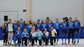 В Астане прошел заключительный день отборочного ЧРК по шорт-треку