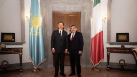 Геннадий Головкин встретился с Послом Казахстана в Италии Ерболатом Сембаевым