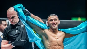 Қайрат Ахметовтың октагонға оралу мерзімі мен қарсыласы белгілі болды