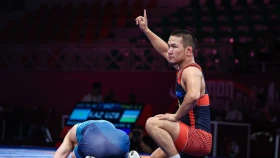 Команда Казахстана по борьбе завоевала восемь медалей на молодежном чемпионате Азии