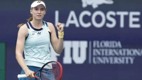 Елена Рыбакина вышла в полуфинал турнира в Майами